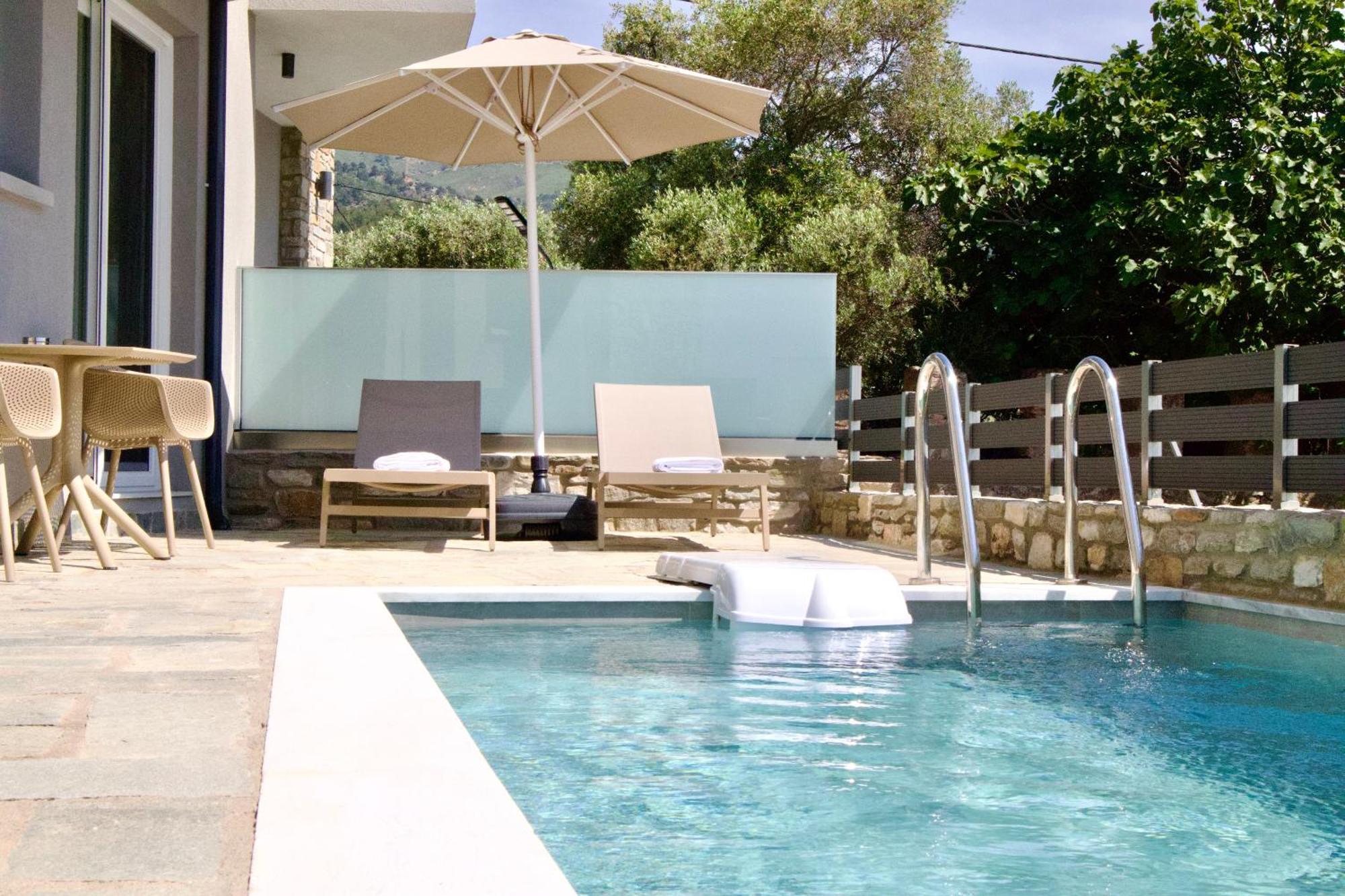 Olive & Sea Luxury Suites Skala Sotiros Exterior foto