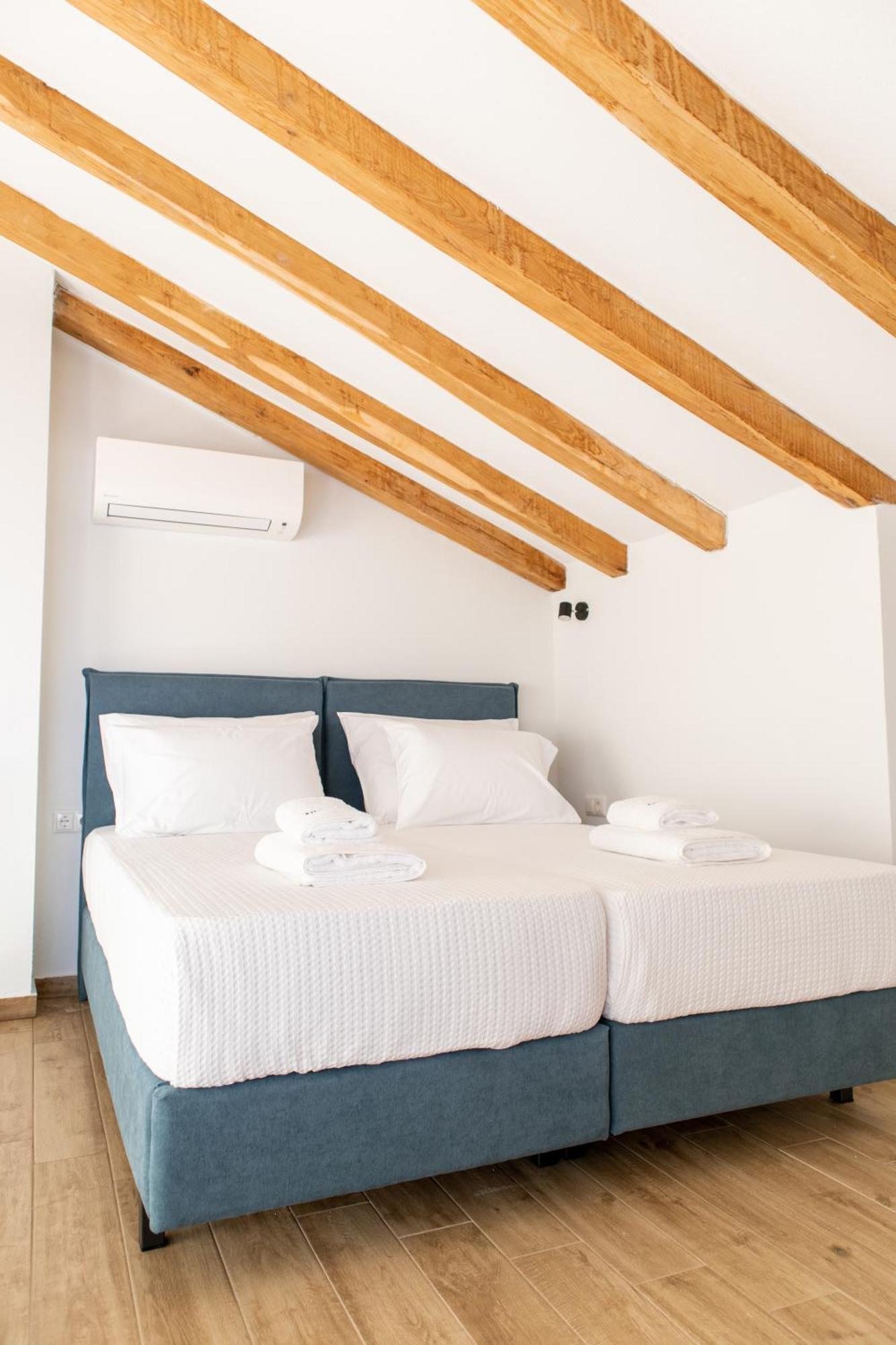 Olive & Sea Luxury Suites Skala Sotiros Exterior foto