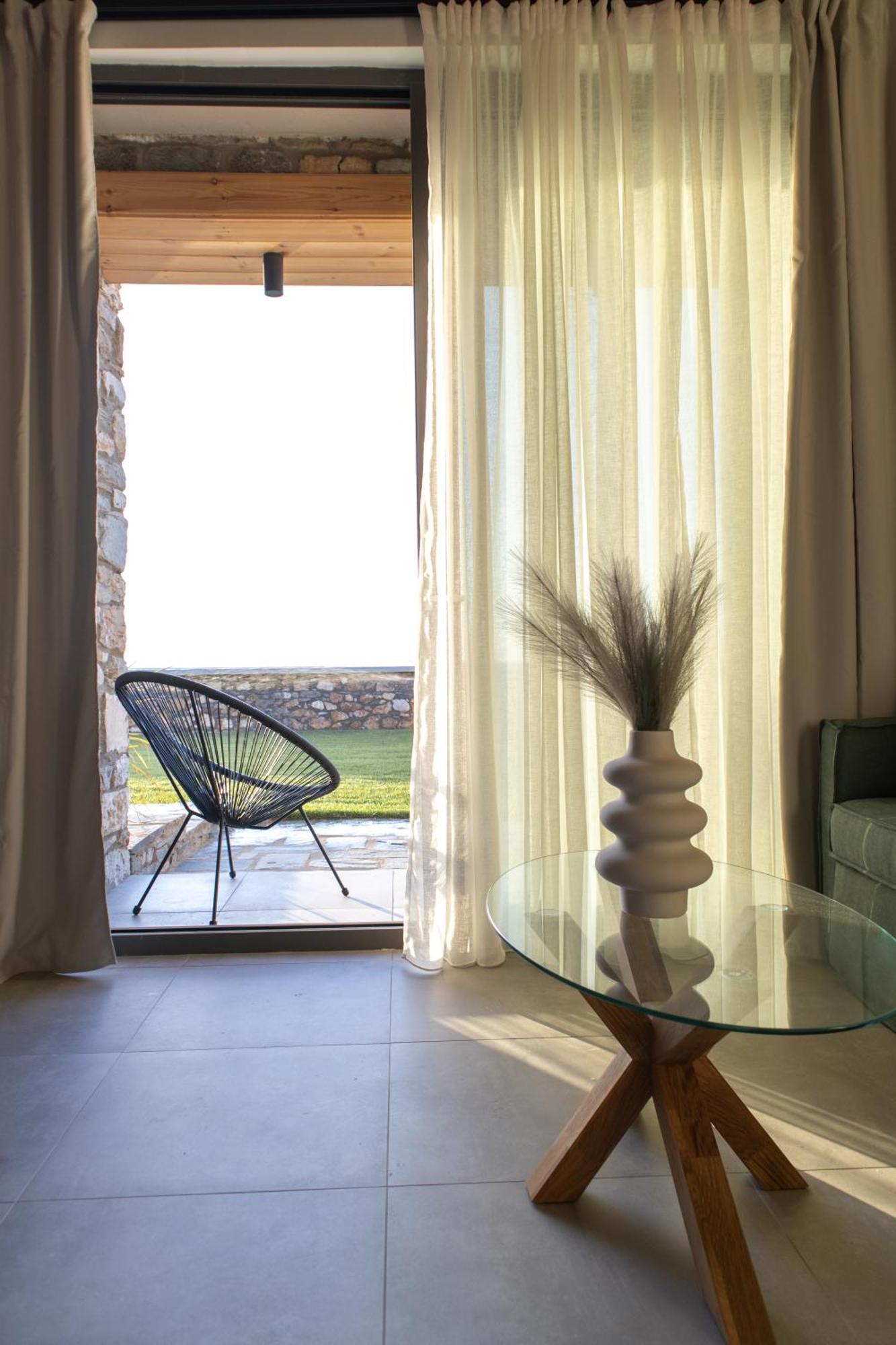 Olive & Sea Luxury Suites Skala Sotiros Exterior foto