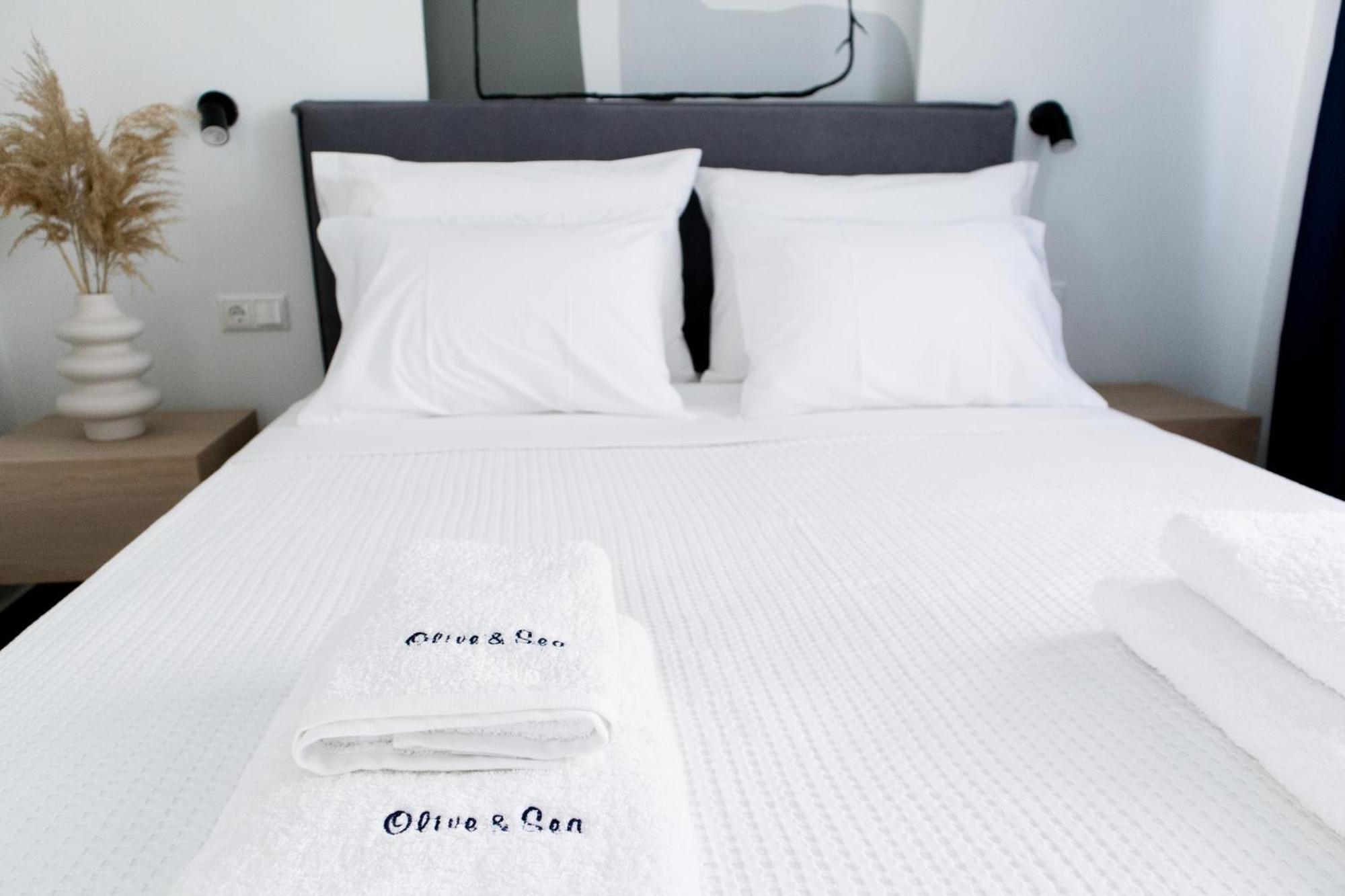 Olive & Sea Luxury Suites Skala Sotiros Exterior foto