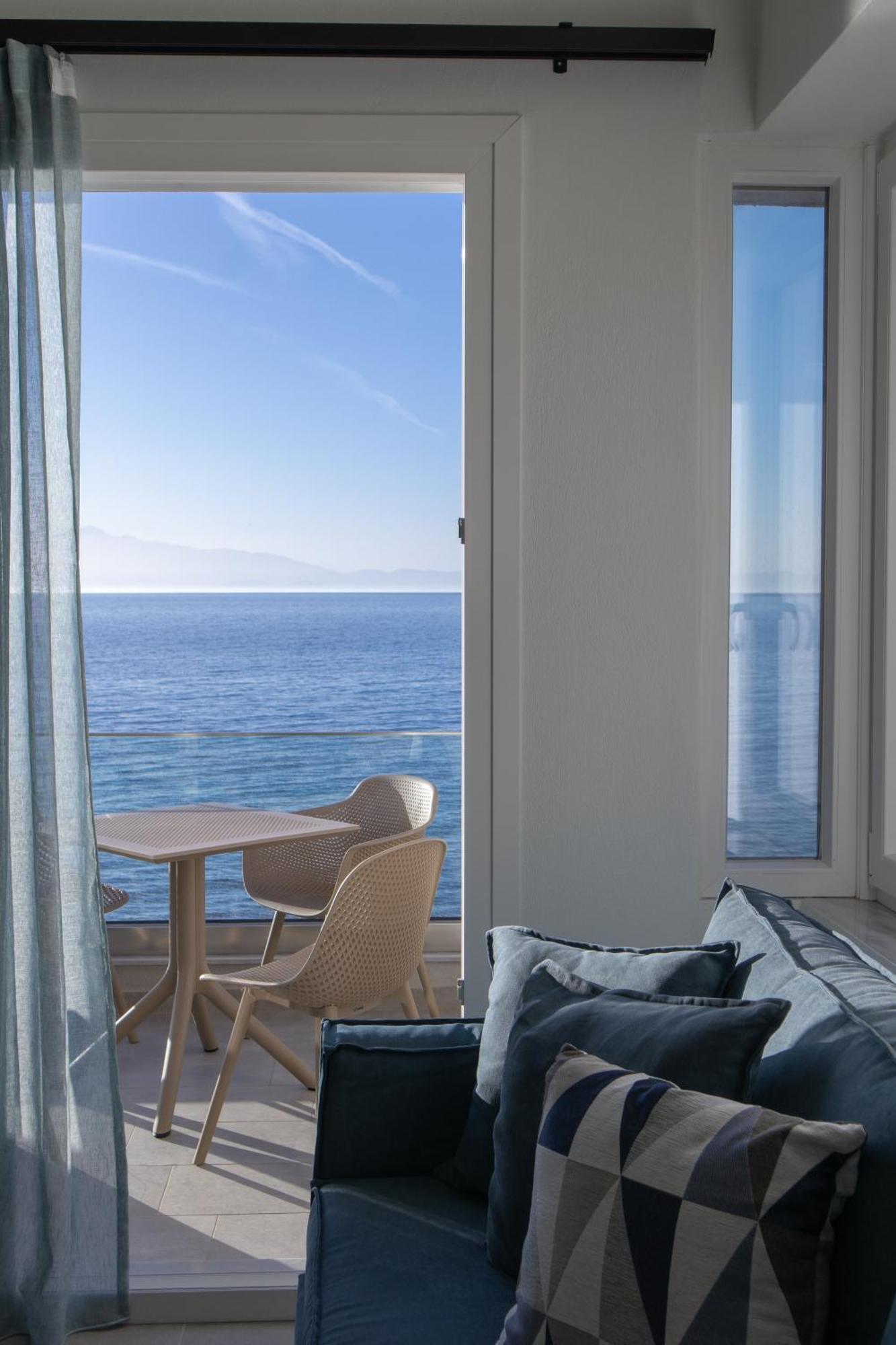 Olive & Sea Luxury Suites Skala Sotiros Exterior foto