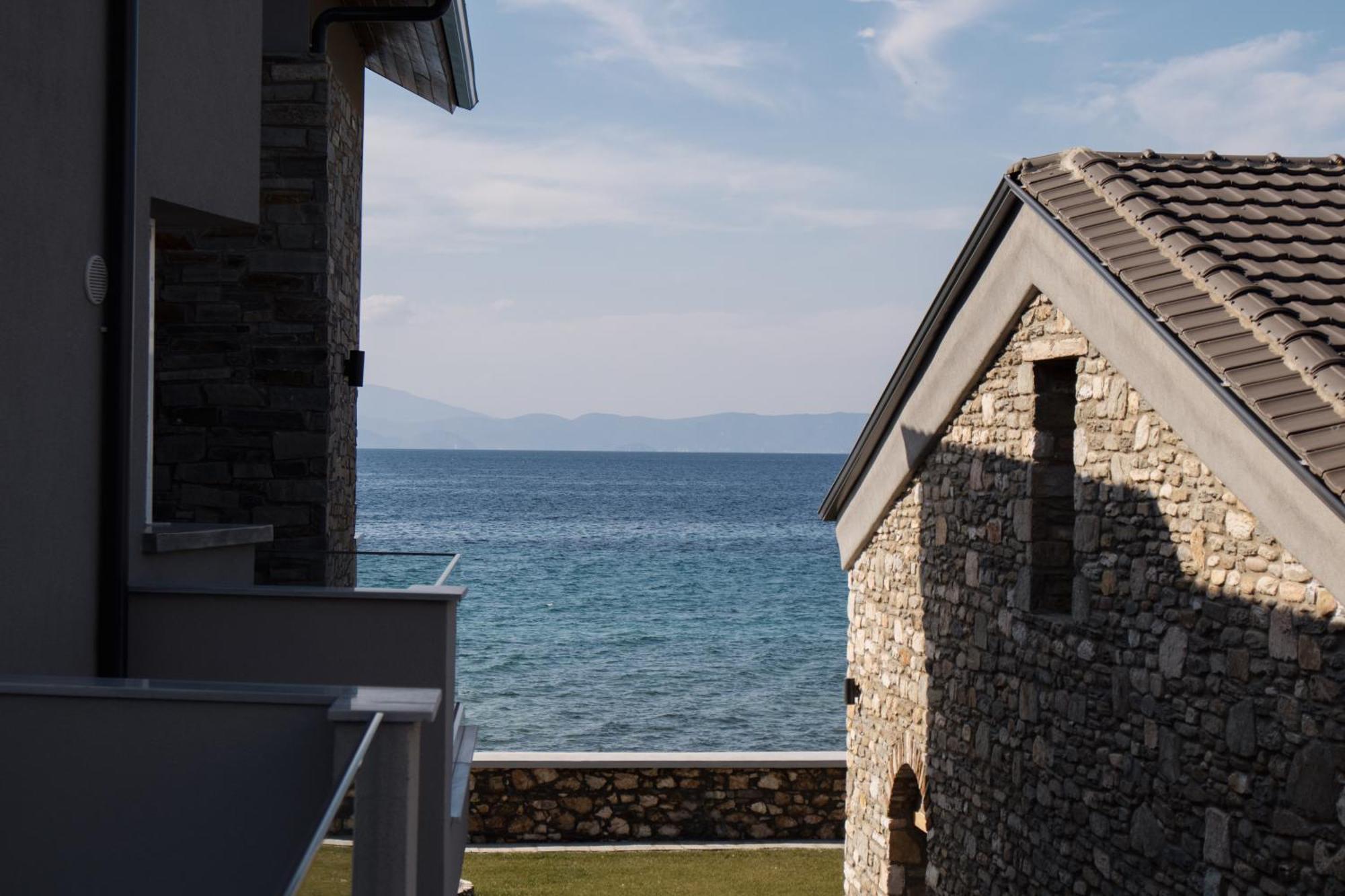 Olive & Sea Luxury Suites Skala Sotiros Exterior foto